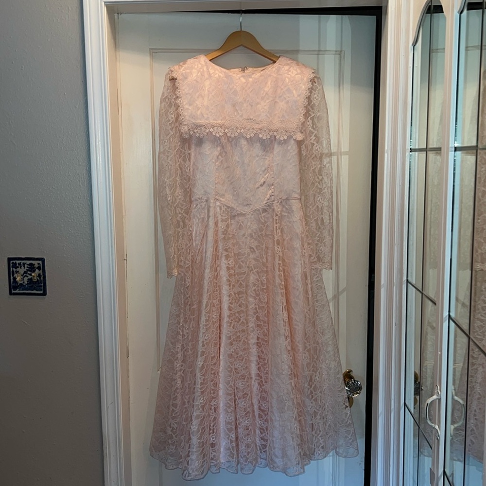 Vintage 80s Pink midi lace dress unmarked Jessica McClintock made in USA